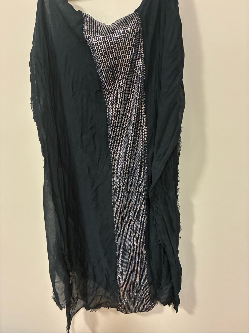Scarf black with silver sequins